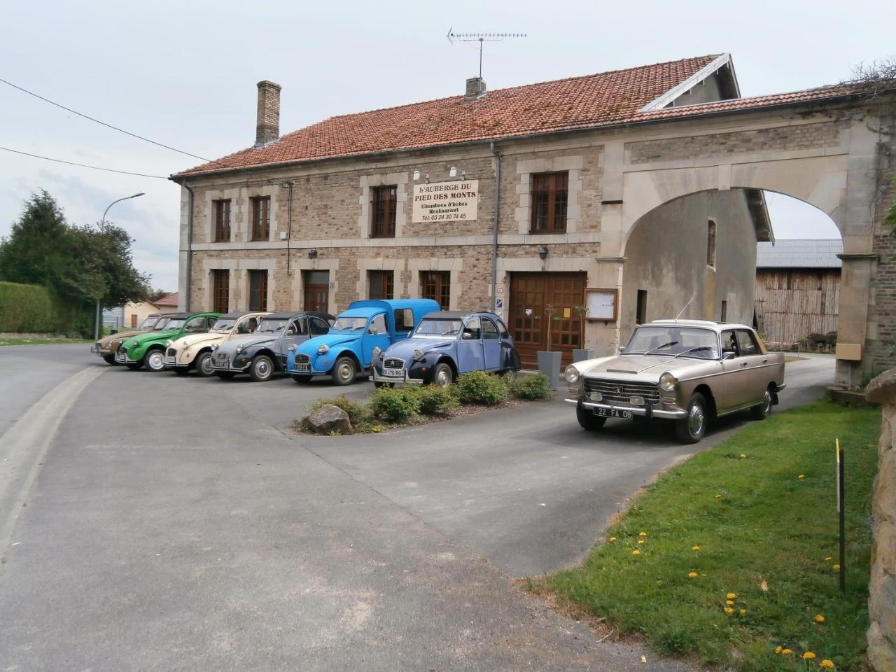 Bed & Breakfast Du Pied Des Monts *